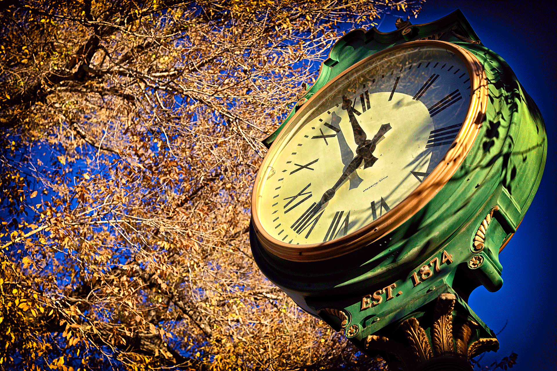 Clock face in Castle Rock, during fall