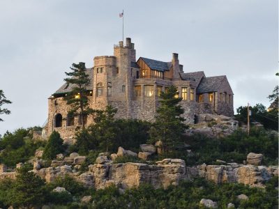Cherokee-Ranch-and-Castle